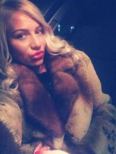 Проститутка Питера Каролина с 3 размером груди предлагает интим услуги у метро Старая Деревня  +7(931)366-28-01 - фото 3